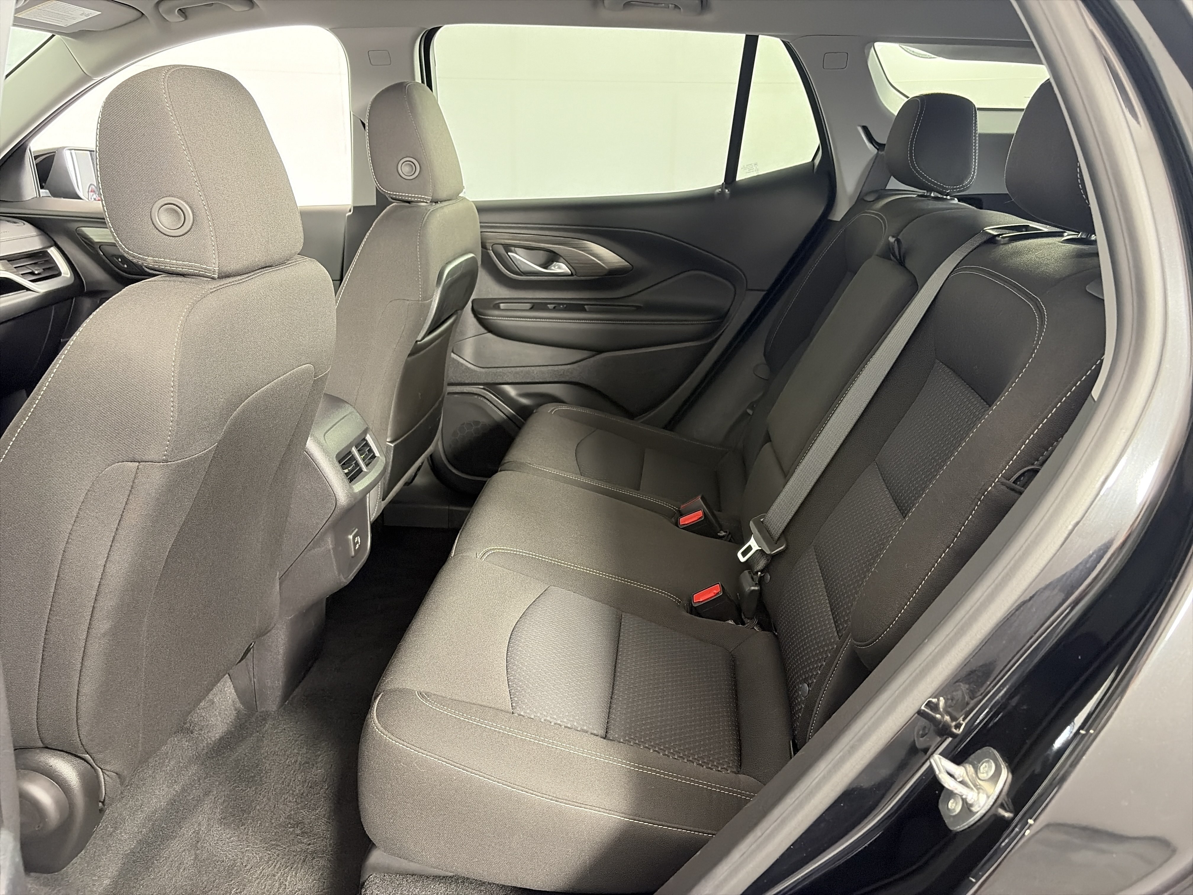 Certified 2024 GMC Terrain SLE AWD/4WD image 7
