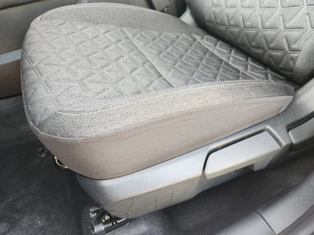 Used 2025 Nissan Kicks SV FWD image 22