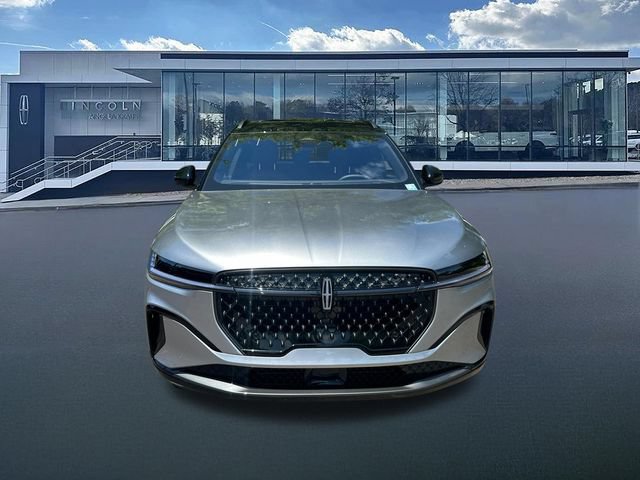 New 2026 Lincoln Nautilus Reserve w/ Jet Appearance Package AWD/4WD image 2