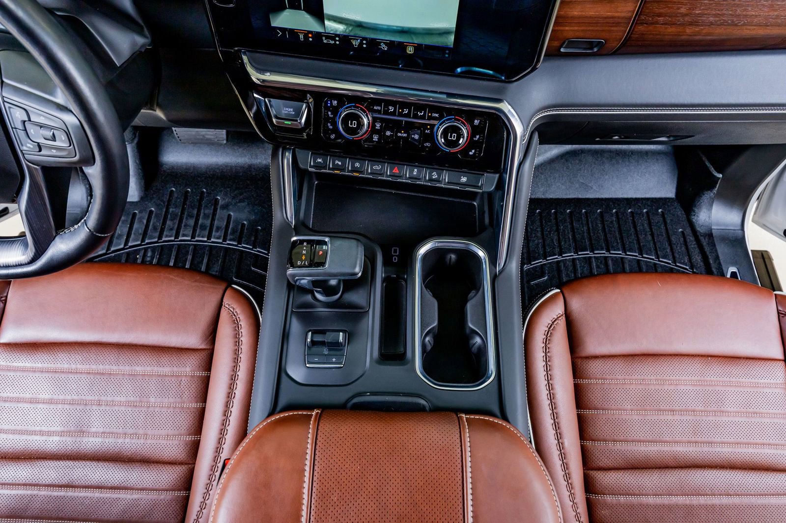 Used 2024 GMC Sierra 1500 Denali Ultimate image 26