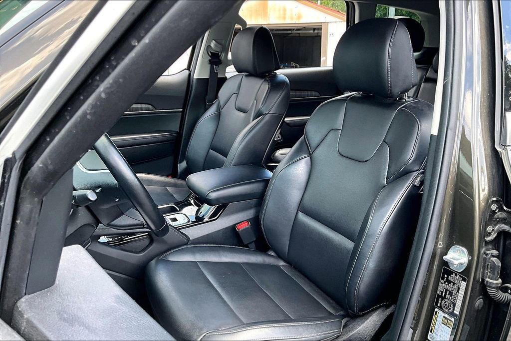 Used 2023 Kia Telluride EX AWD/4WD image 18