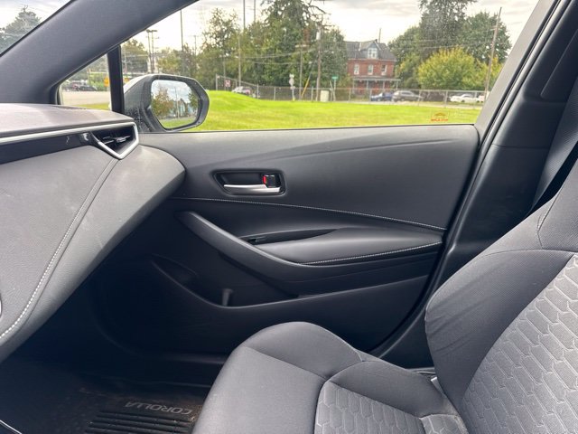 Used 2020 Toyota Corolla SE w/ SE Preferred Package FWD image 19