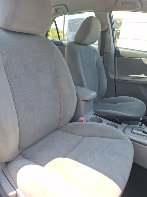 Used 2013 Toyota Corolla LE FWD image 21