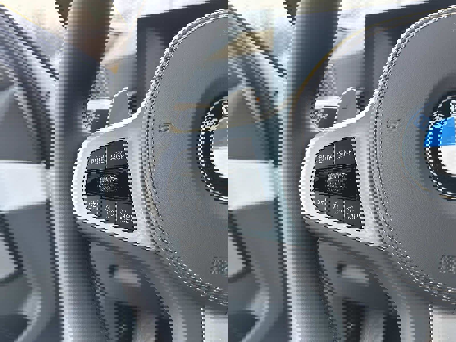 New 2026 BMW X6 xDrive40i w/ Executive Package image 22