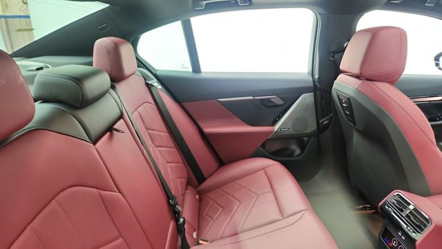 Used 2026 BMW 540i xDrive image 26