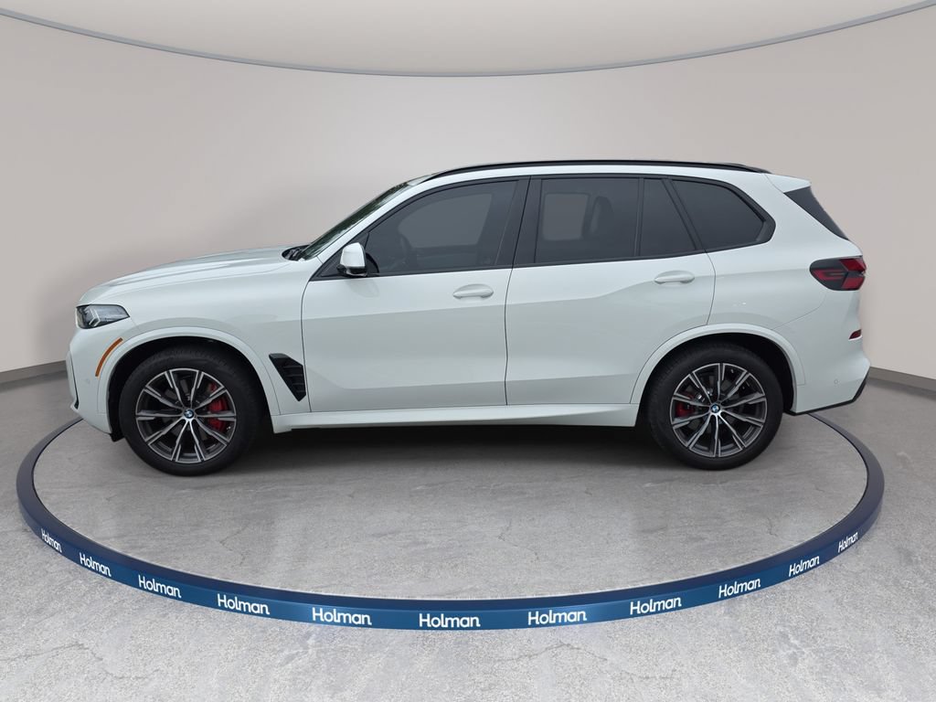Used 2024 BMW X5 xDrive40i w/ M Sport Package AWD/4WD image 9