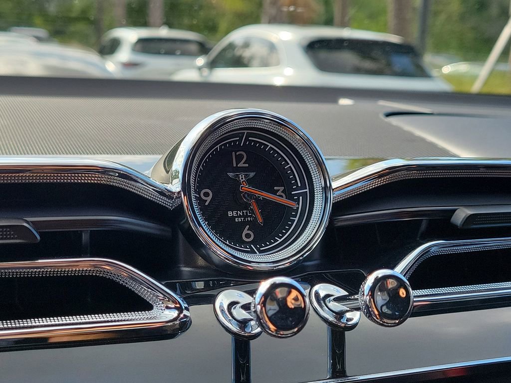 Used 2021 Bentley Bentayga Speed image 30