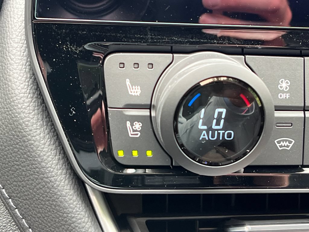New 2026 Toyota Grand Highlander AWD image 30