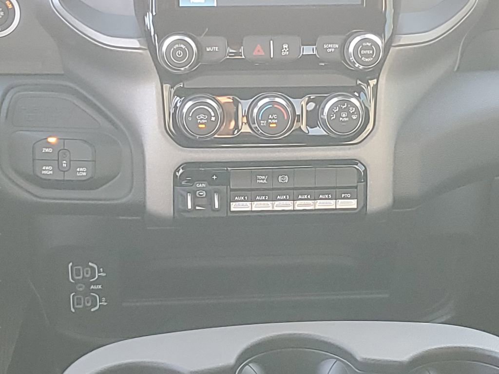 Used 2025 RAM 5500 Tradesman image 15
