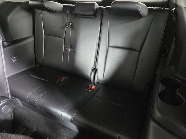 Used 2021 Toyota Highlander Platinum image 16