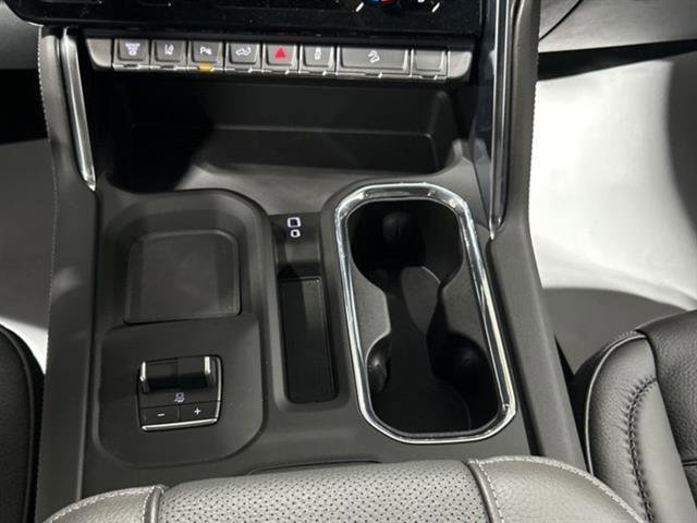 New 2025 GMC Sierra 2500 Denali w/ Denali Reserve Package image 21