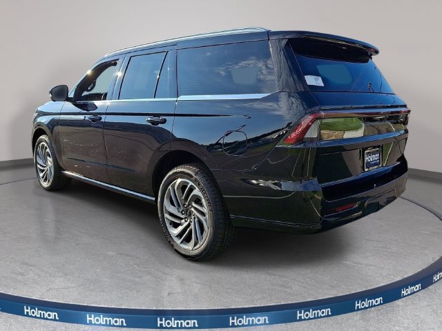 New 2027 Lincoln Navigator Reserve AWD/4WD image 6