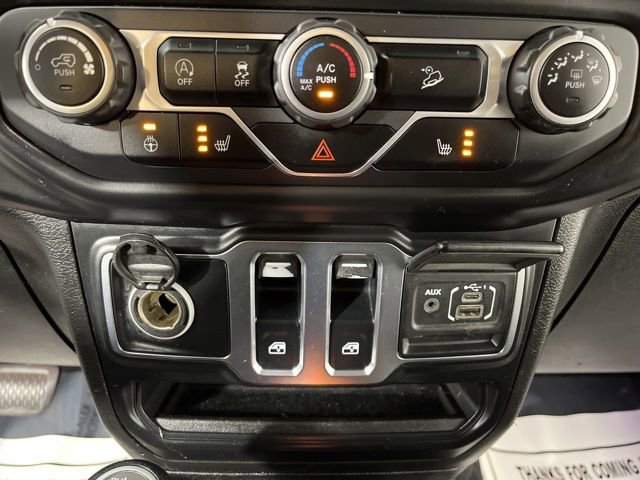 Used 2020 Jeep Wrangler Sport image 27