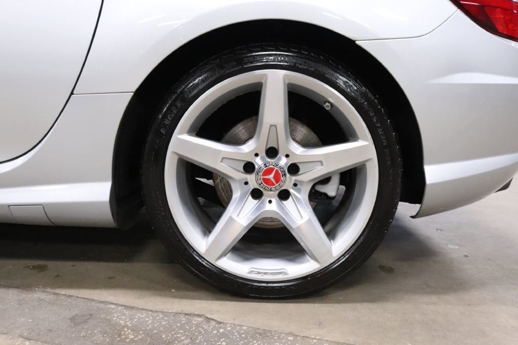 Used 2016 Mercedes-Benz SLK 350 350 image 34