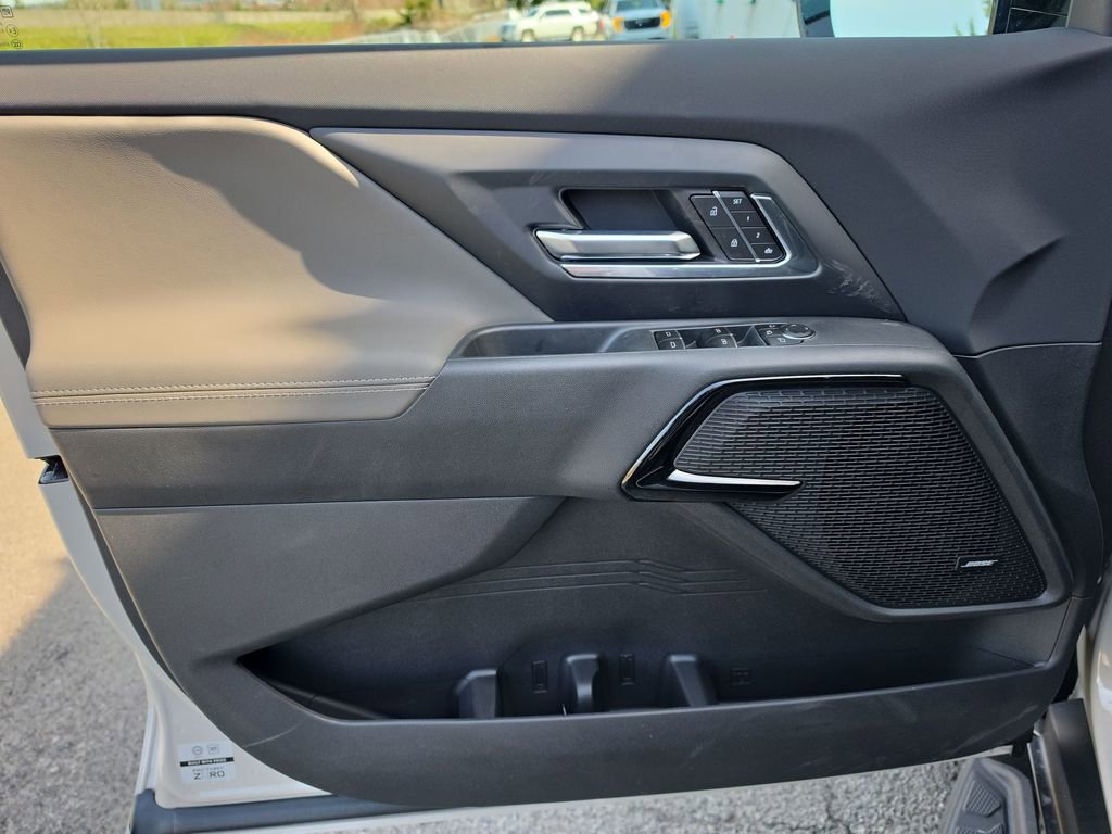 New 2026 Chevrolet Silverado EV Trail Boss w/ Premium Package image 25