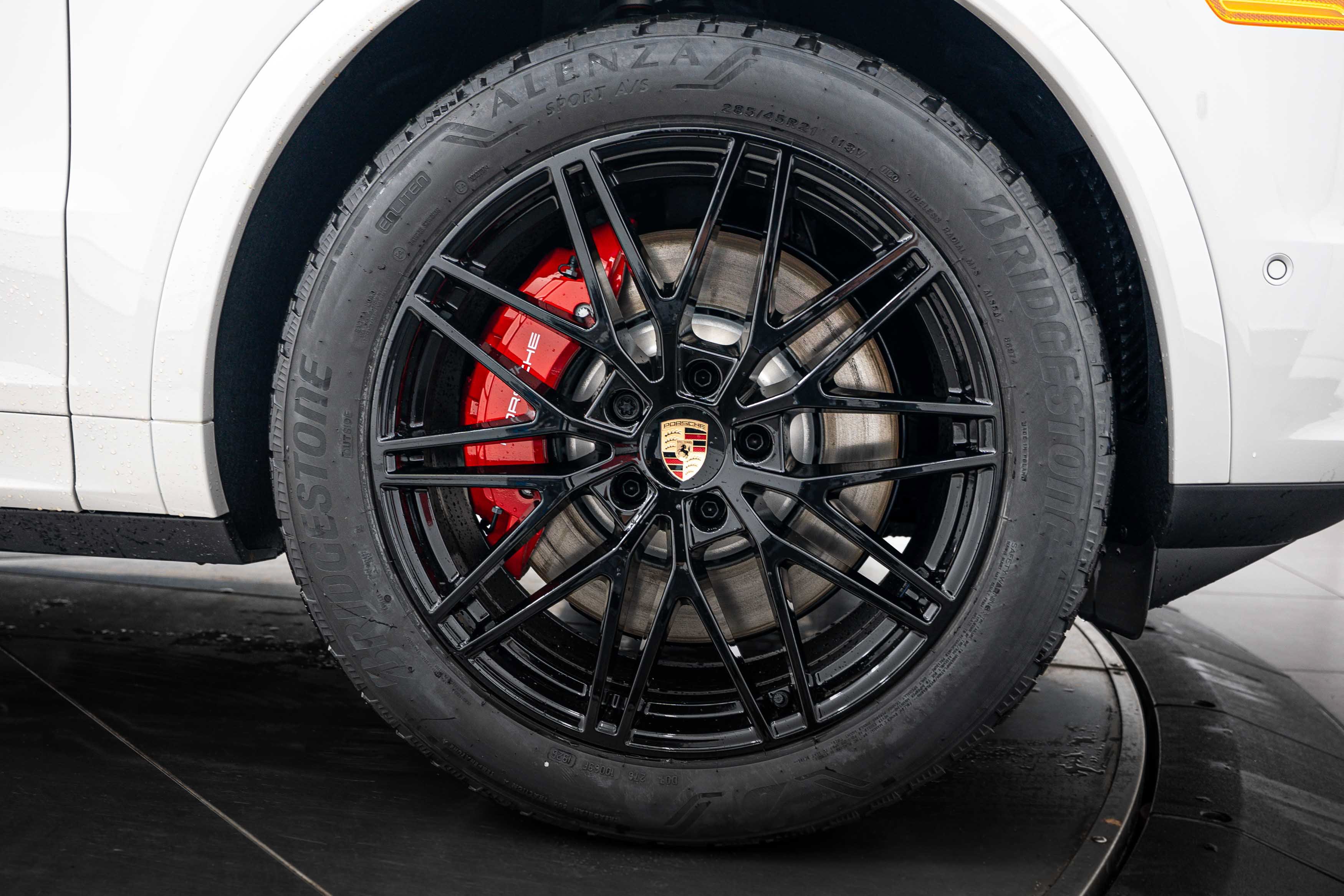 New 2026 Porsche Cayenne S AWD/4WD image 11