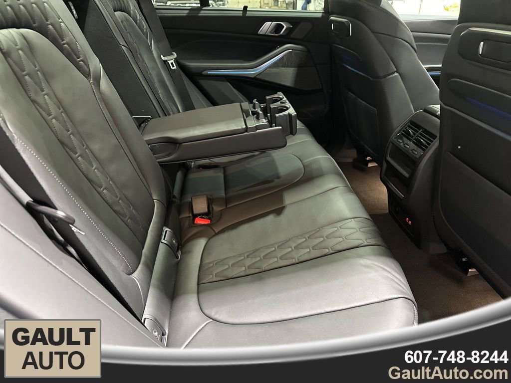 New 2026 BMW X5 xDrive50e w/ Executive Package image 20