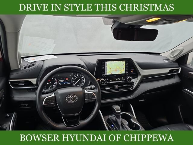 Used 2020 Toyota Highlander Limited image 11