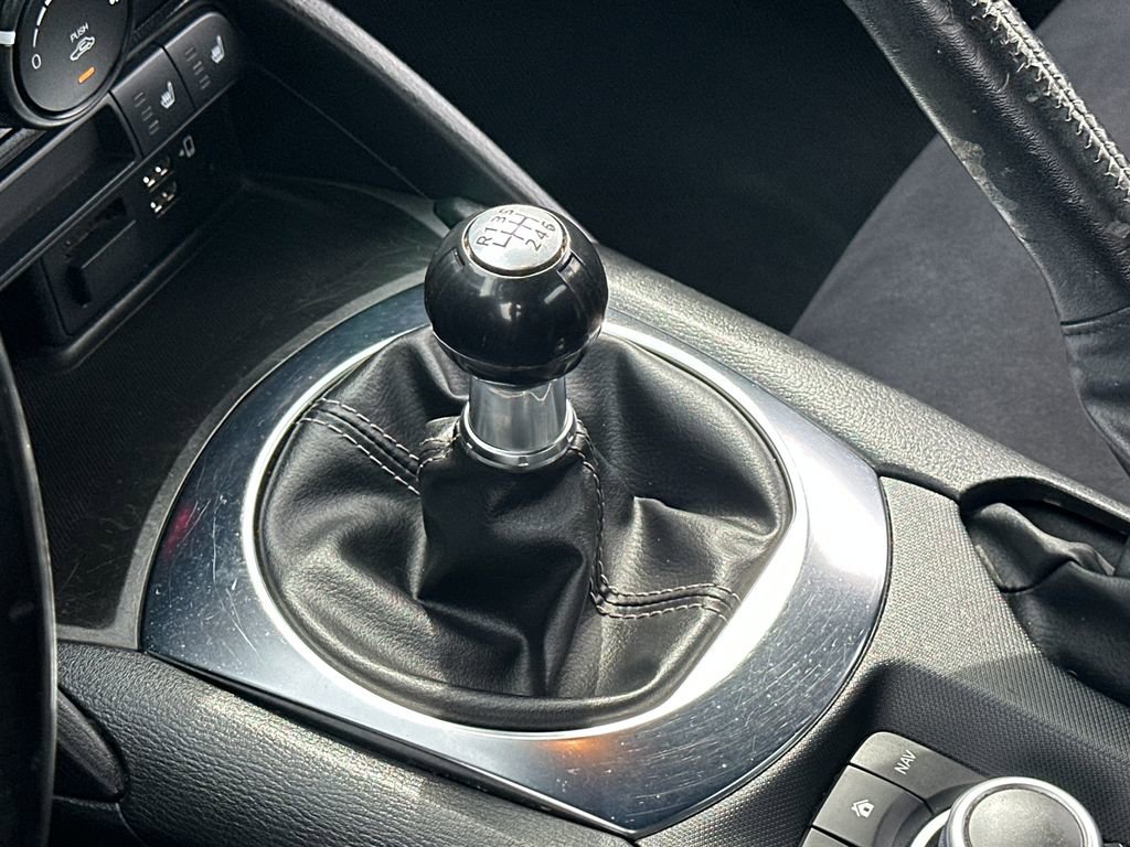 Used 2020 MAZDA MX-5 Miata RF Club w/ Brembo/BBS Recaro Package image 18