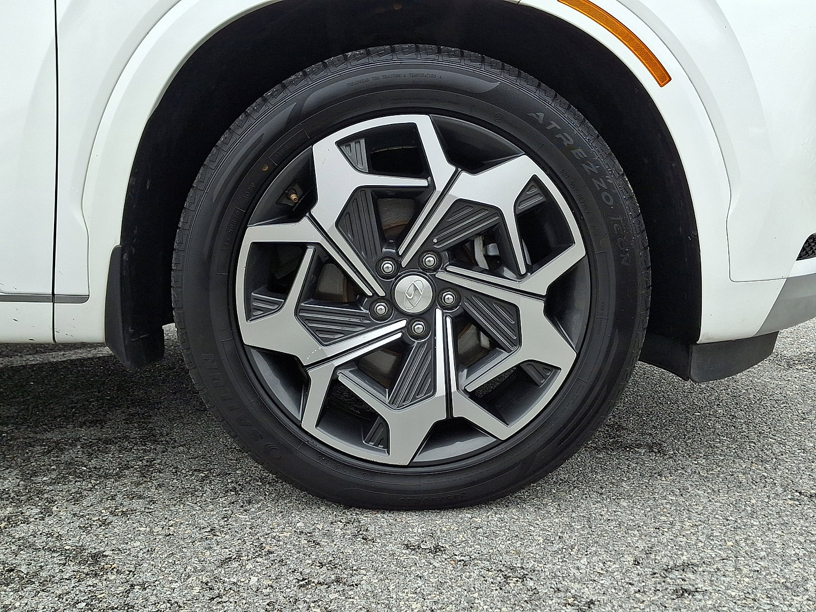 Used 2021 Hyundai Palisade Calligraphy image 8