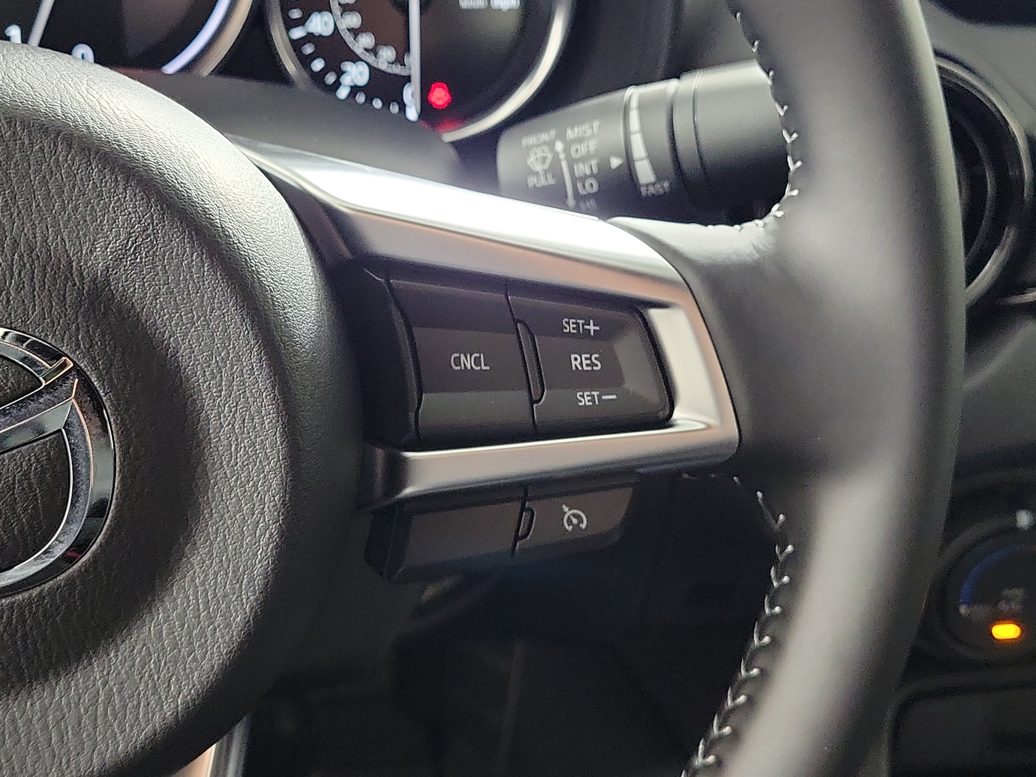 New 2026 MAZDA MX-5 Miata Club w/ Weather Package RWD image 16