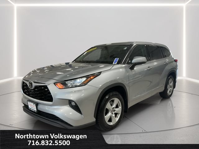 Used 2020 Toyota Highlander LE