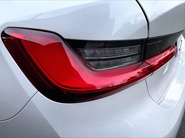 Used 2021 BMW 330i xDrive Sedan w/ Convenience Package AWD/4WD image 29