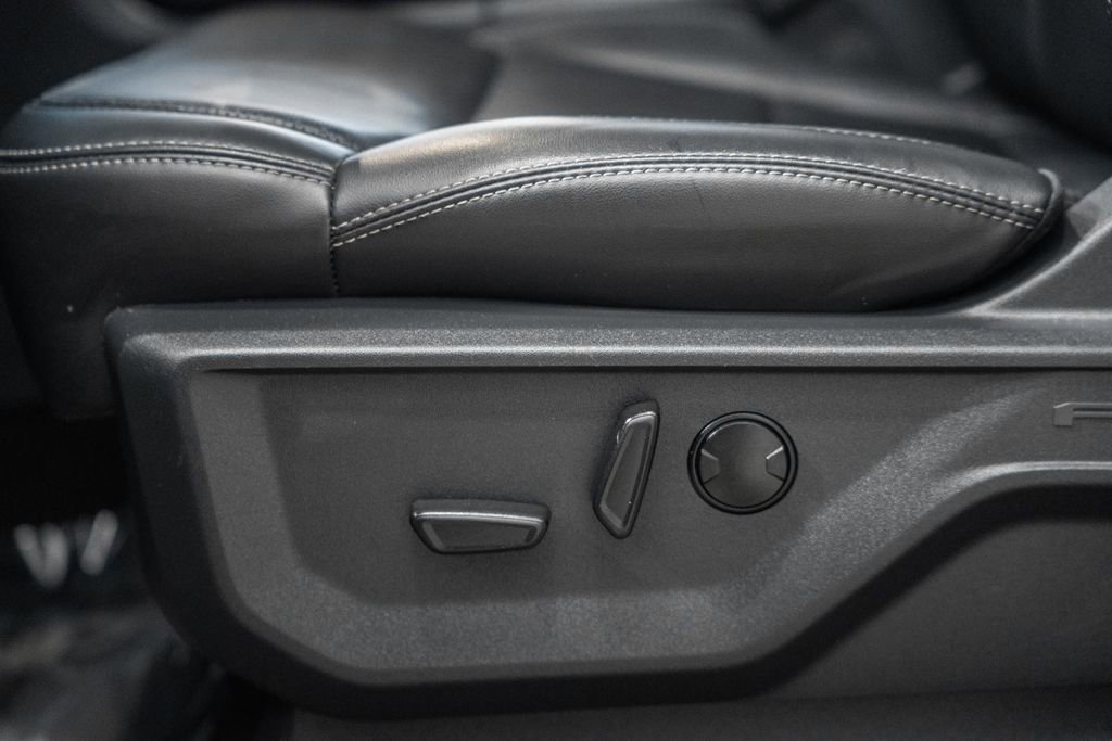 Used 2025 Ford Expedition Max Platinum image 50