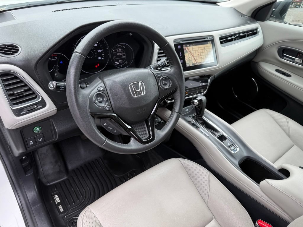 Used 2017 Honda HR-V EX-L image 13
