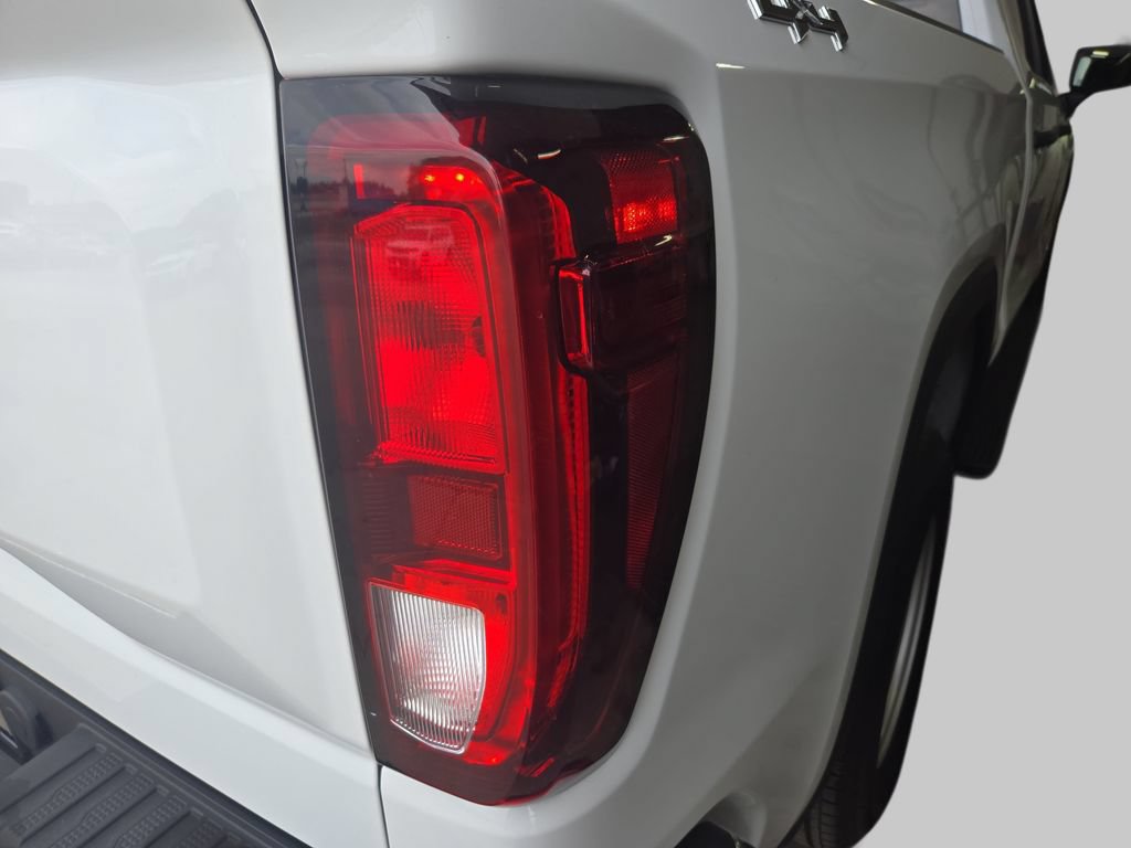 Used 2025 GMC Sierra 1500 Pro w/ Pro Value Package AWD/4WD image 37