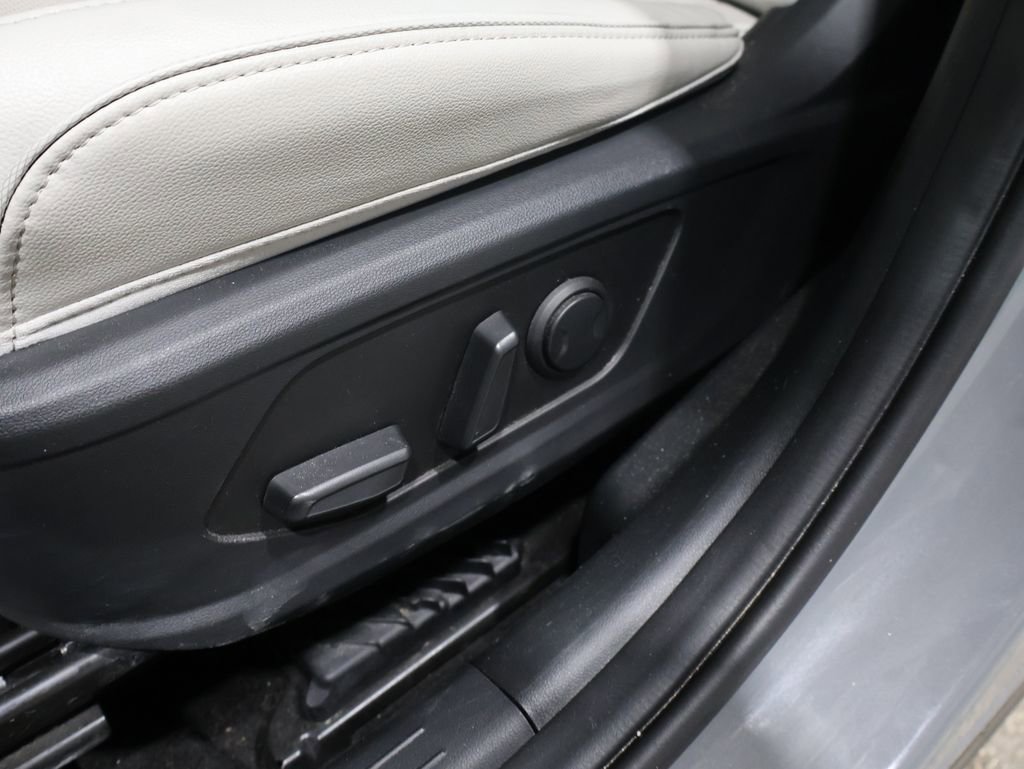 Used 2024 Hyundai Tucson Limited image 12