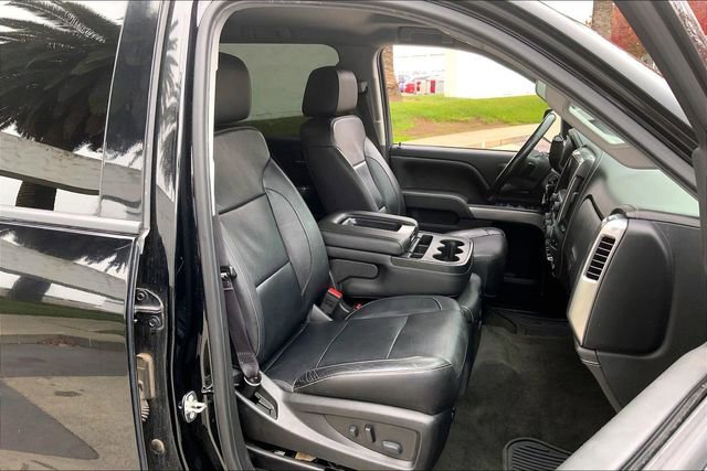 Used 2017 Chevrolet Silverado 1500 LTZ Z71 w/ LTZ Plus Package image 7