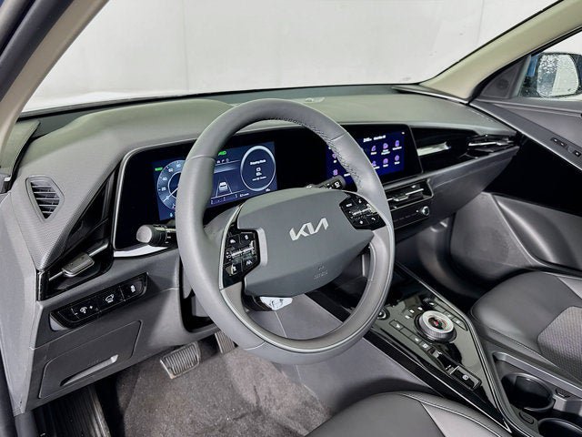 New 2026 Kia Niro Wind FWD image 13