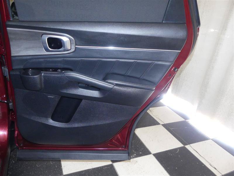 Used 2024 Kia Sorento SX Prestige AWD/4WD image 33
