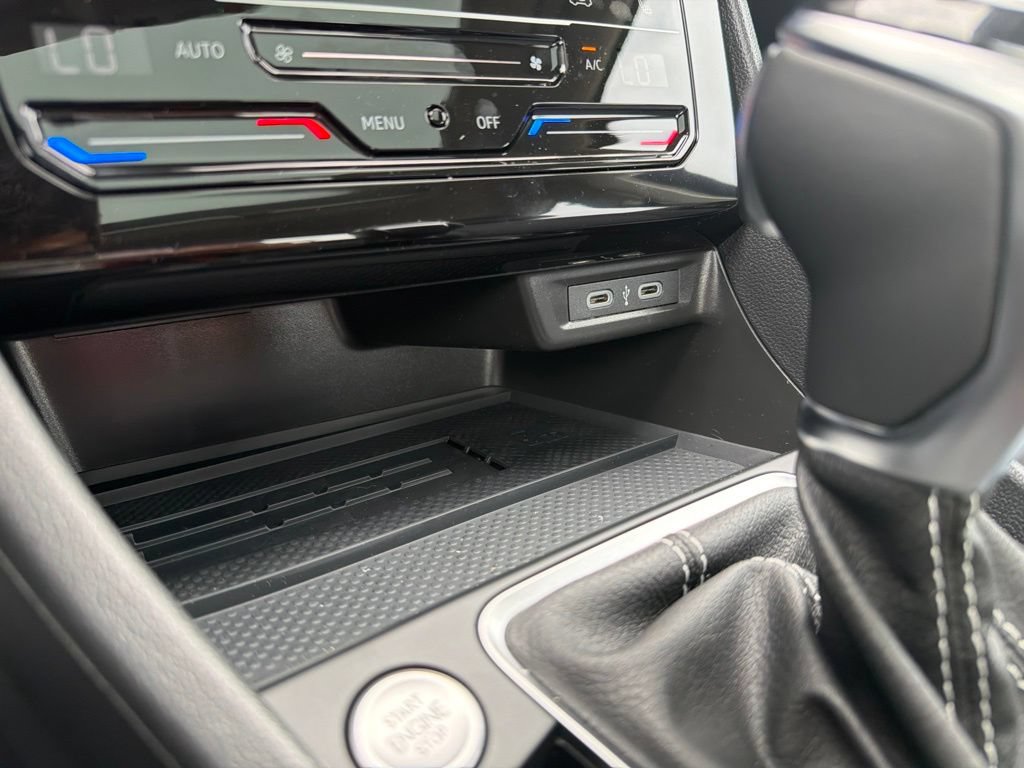 New 2026 Volkswagen Jetta SE FWD image 20