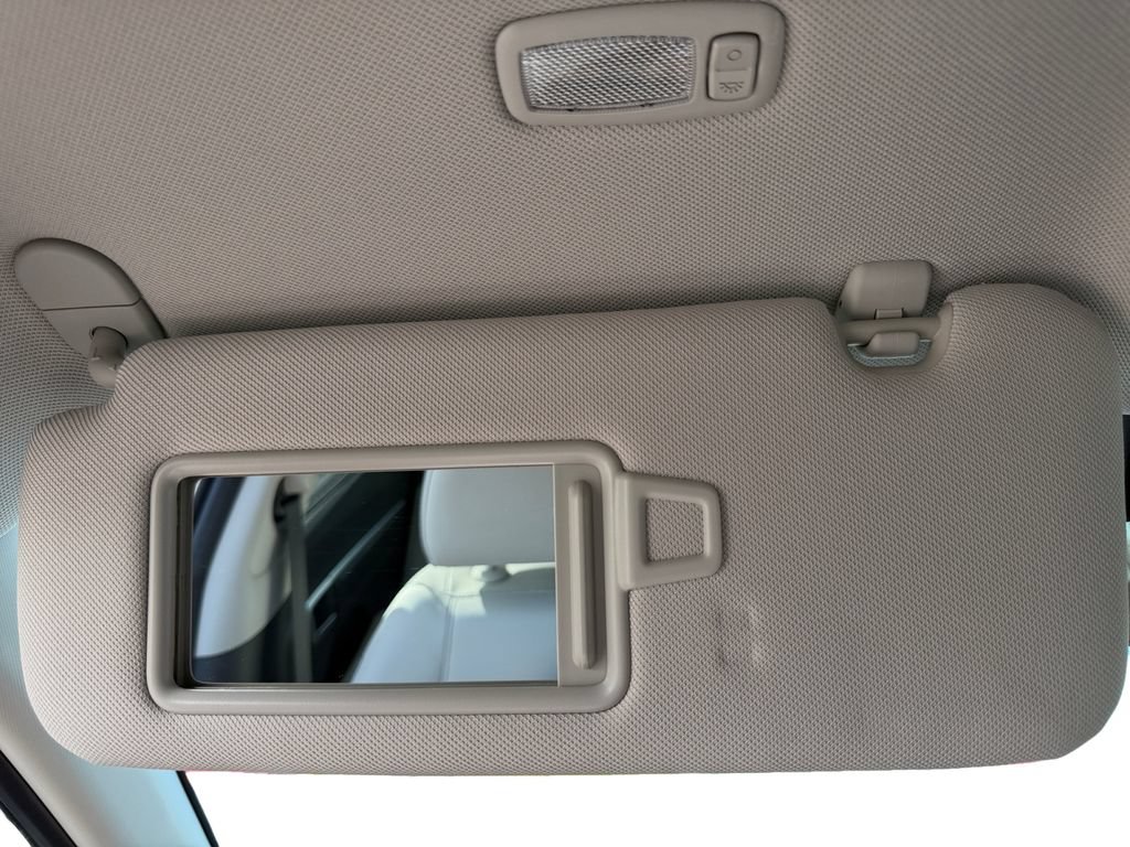 Certified 2025 Hyundai Sonata Limited FWD image 22