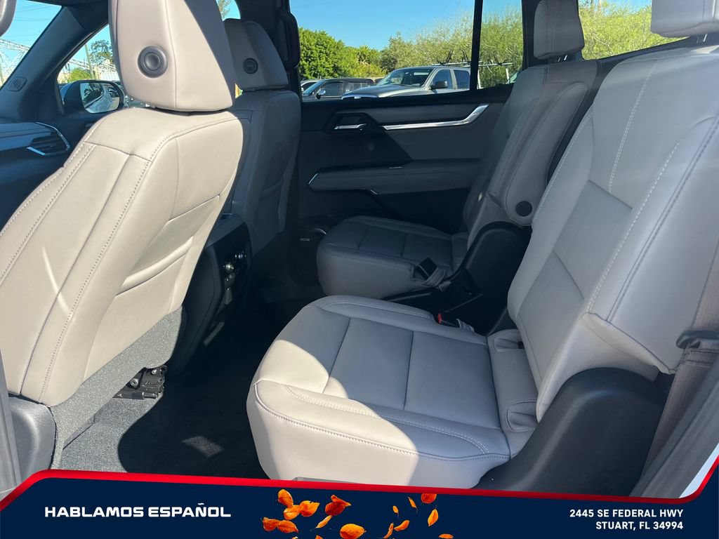 New 2026 GMC Acadia Elevation w/ Black Edition FWD image 11