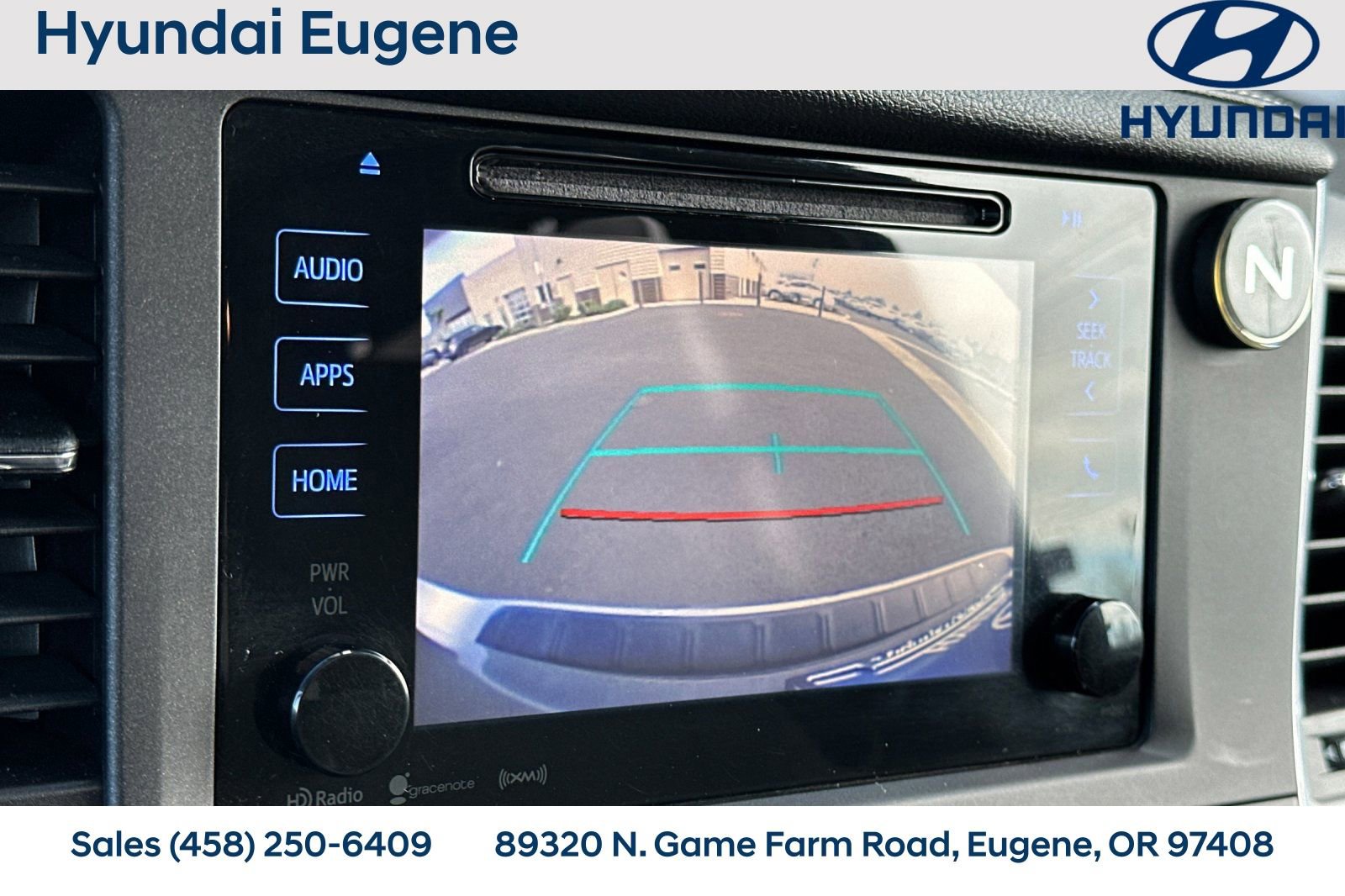 Used 2016 Toyota Sienna XLE image 25