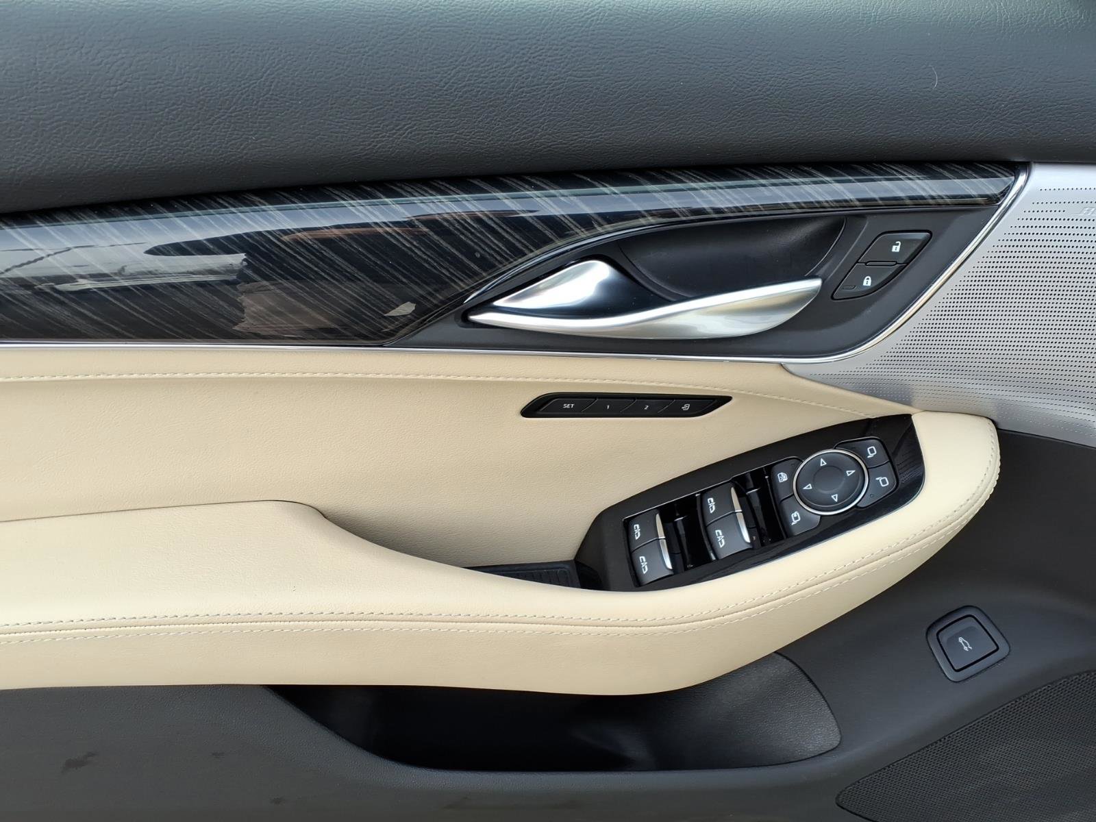 Certified 2023 Cadillac CT5 Luxury w/ Sun And Sound Package image 13