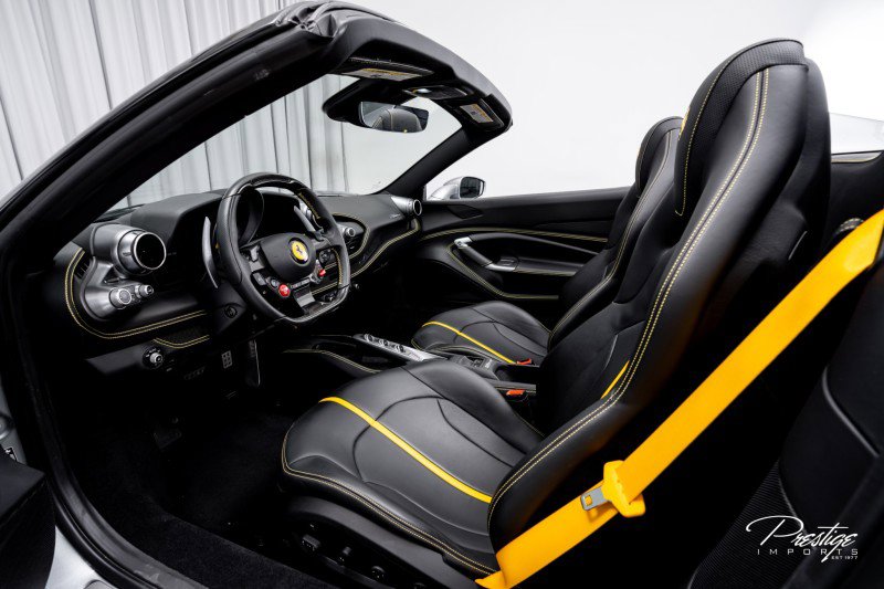 Used 2022 Ferrari F8 Tributo image 30