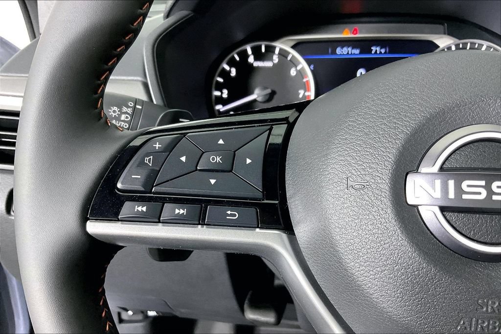 New 2026 Nissan Altima 2.5 SR FWD image 19