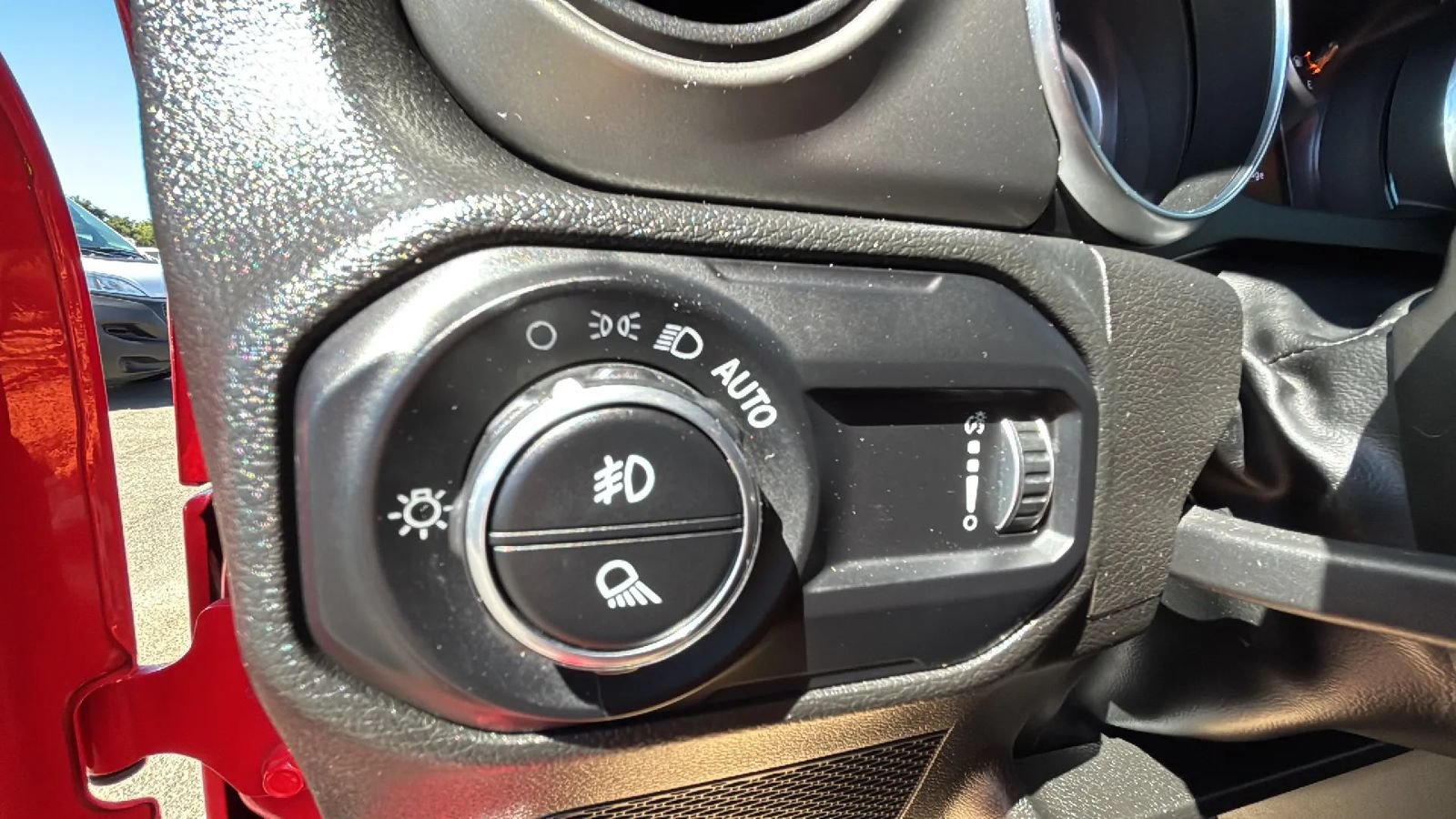 Used 2023 Jeep Gladiator Sport AWD/4WD image 20