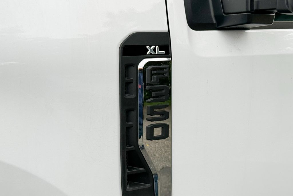 New 2024 Ford F350 XL w/ Snow Plow Prep Package AWD/4WD image 28