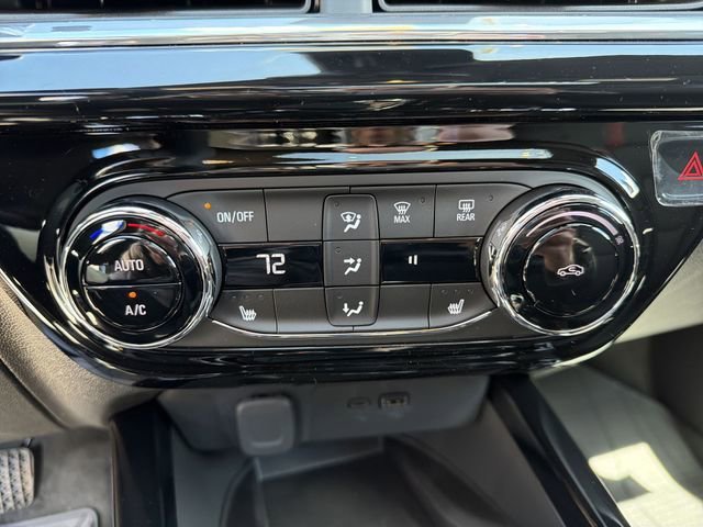 New 2026 Chevrolet Trax RS w/ Sunroof Package FWD image 19