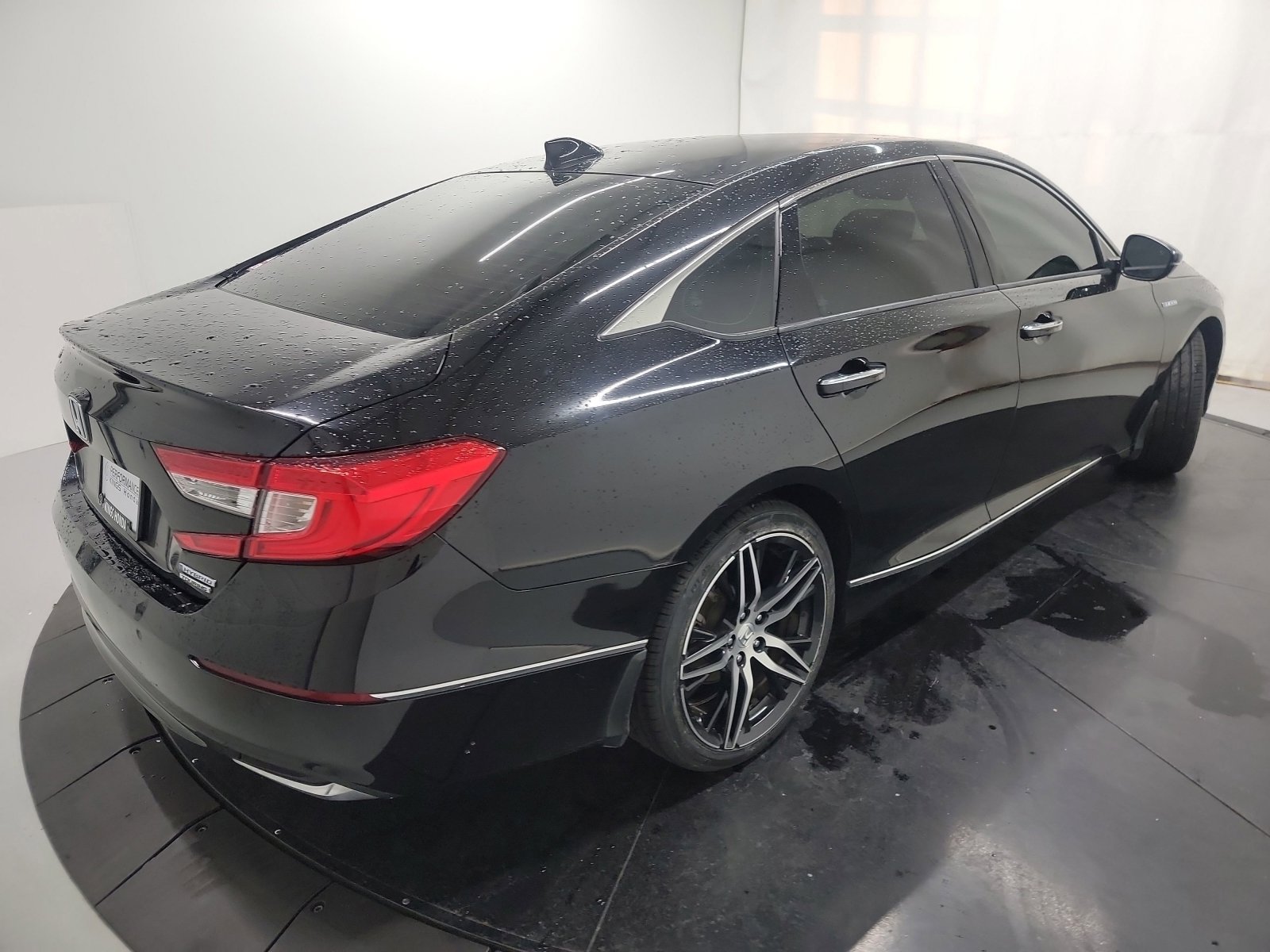 Certified 2021 Honda Accord Touring image 9