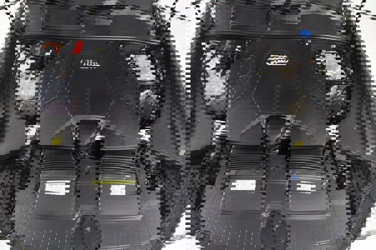 Used 2019 Audi Q8 Prestige image 51