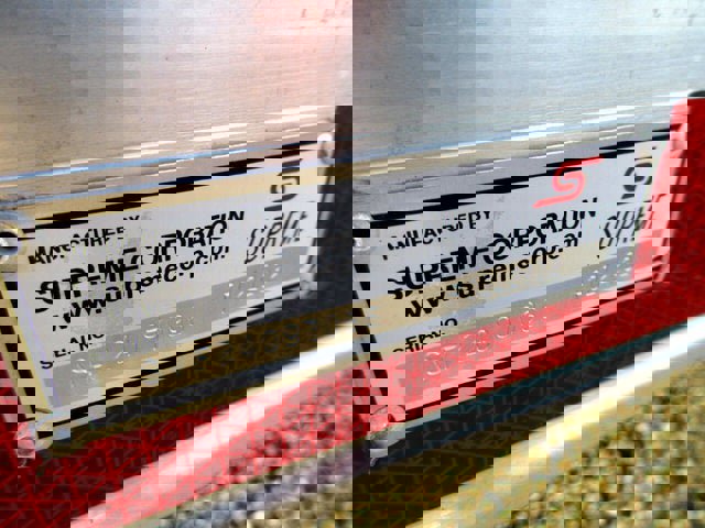 Used 2016 Ford F650 2WD Regular Cab Super Duty image 27