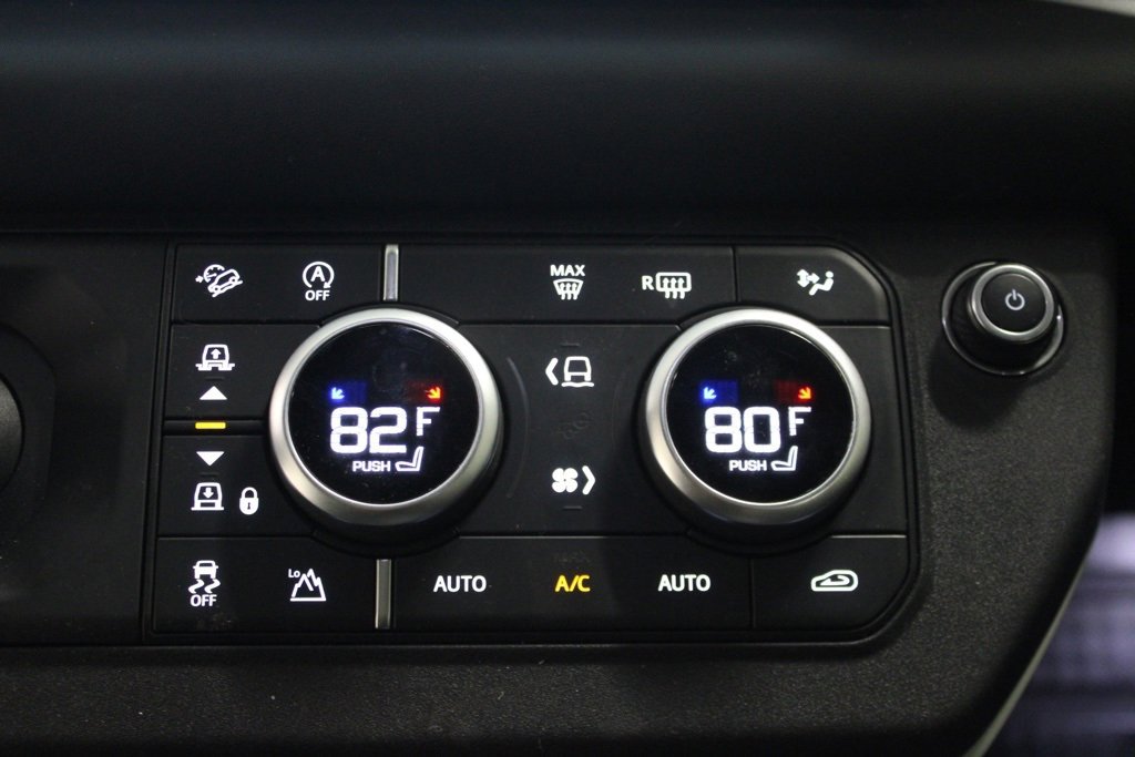 Used 2022 Land Rover Defender 110 XS Edition image 32