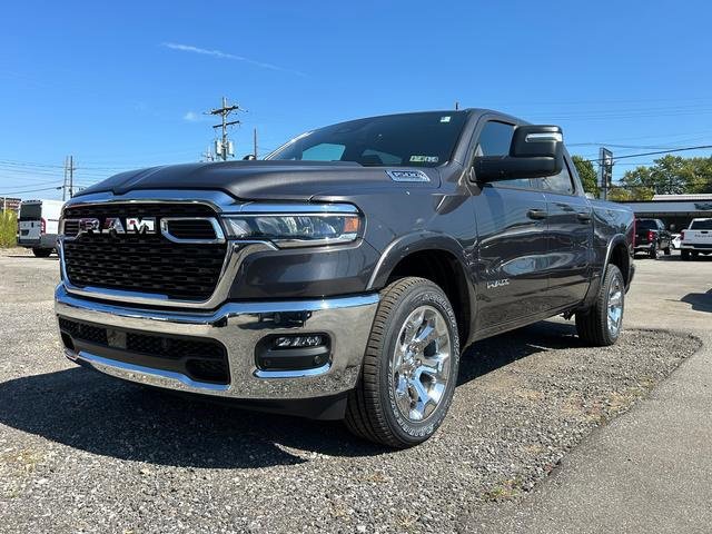 New 2026 RAM 1500 4x4 Crew Cab image 7