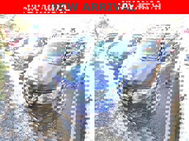 Used 2018 Nissan Rogue S image 4